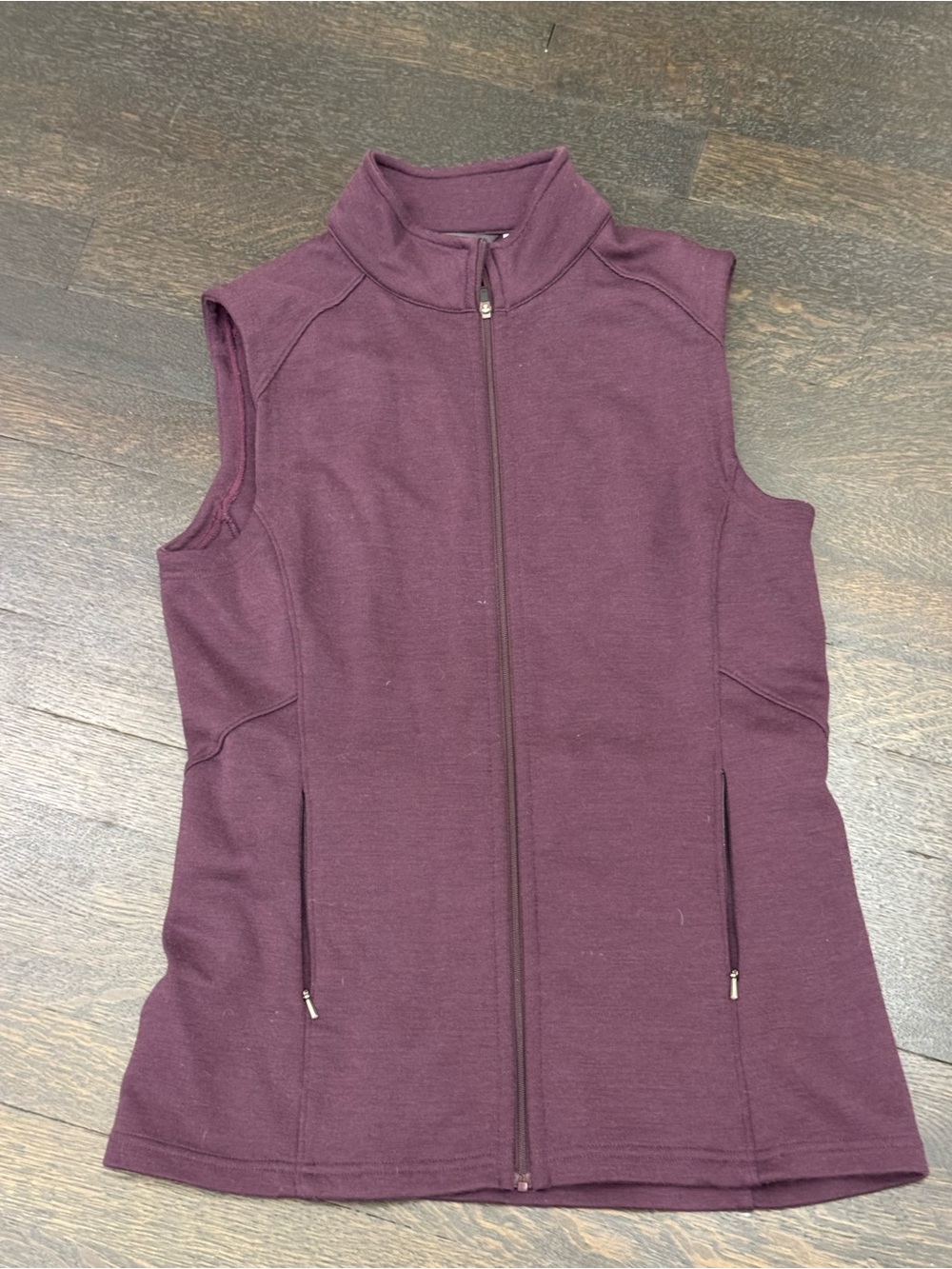 ibex Plum Full-Zip Sleeveless Knit Vest